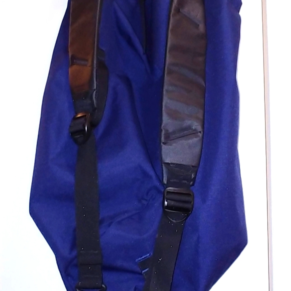 Outhere Backpack, navy nylon brand new NWT - Picture 5 of 9